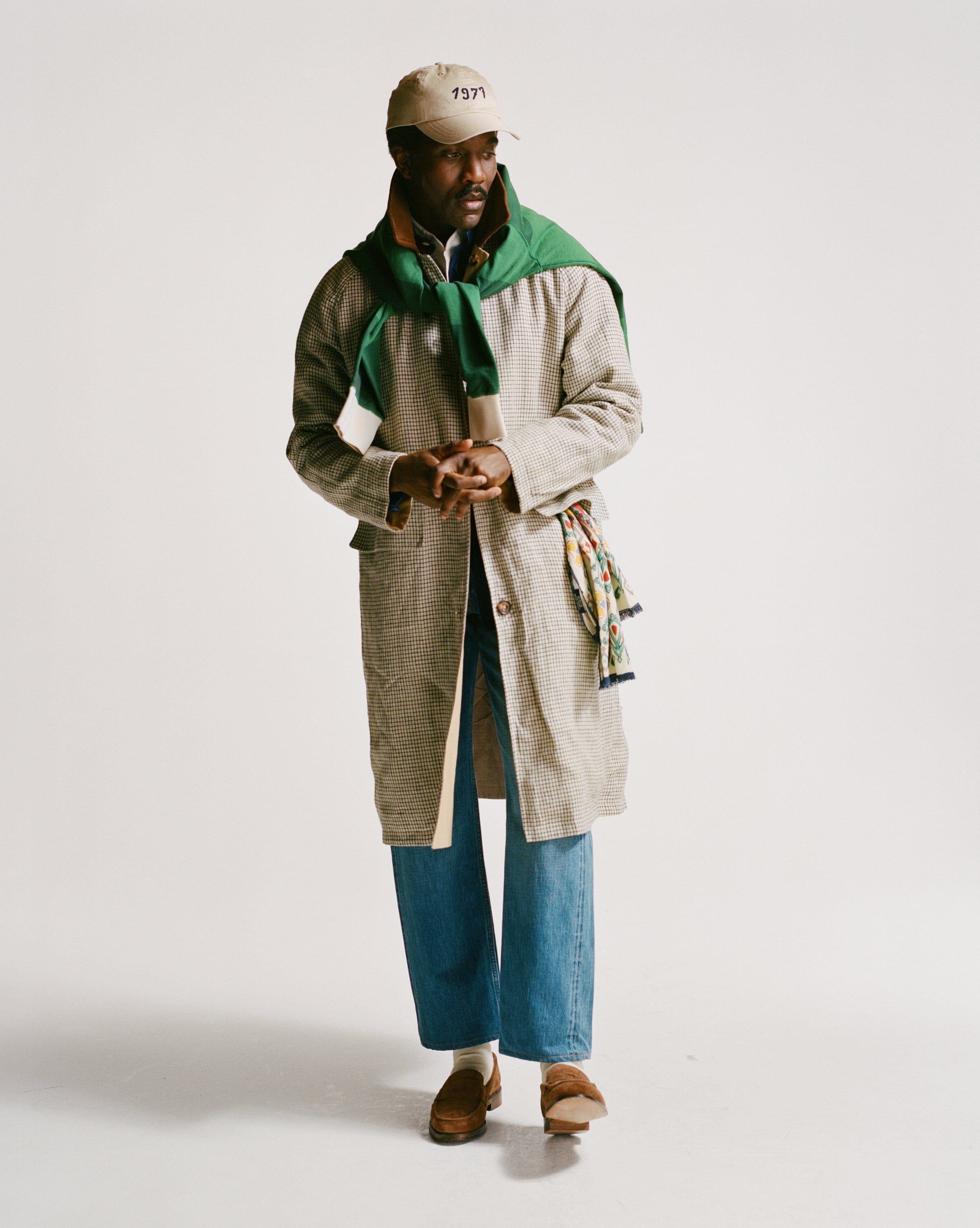 Reversible Linen–Cotton Raglan Mac – Drakes