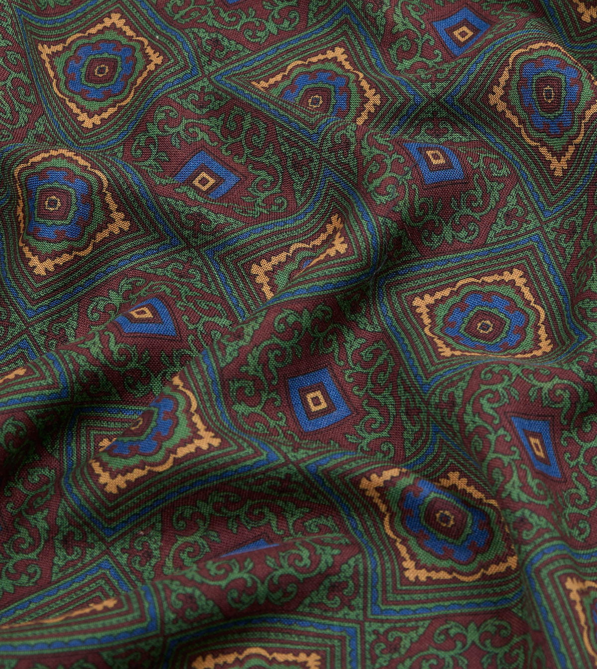 Green and Red Medallion Print Tubular Wool-Silk Scarf