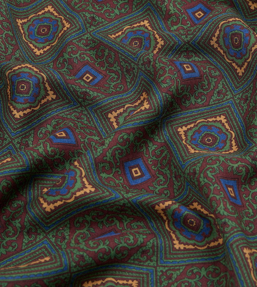 Green and Red Medallion Print Tubular Wool-Silk Scarf