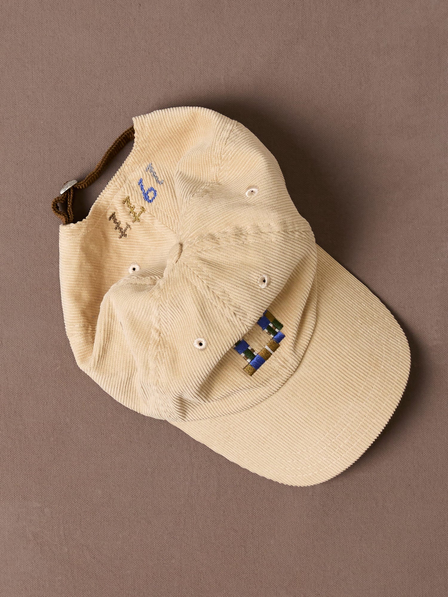 Sand 'D' Emblem Cotton Corduroy Baseball Cap