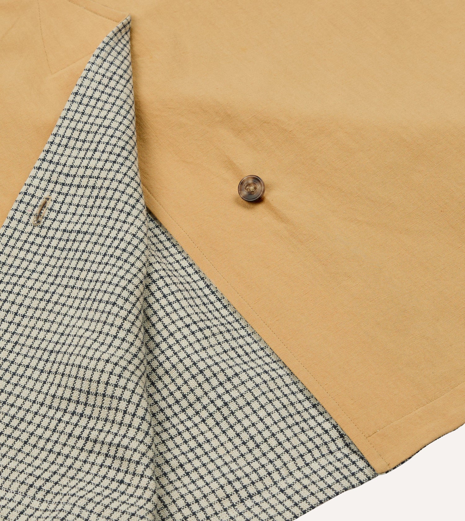 Reversible Linen–Cotton Raglan Mac