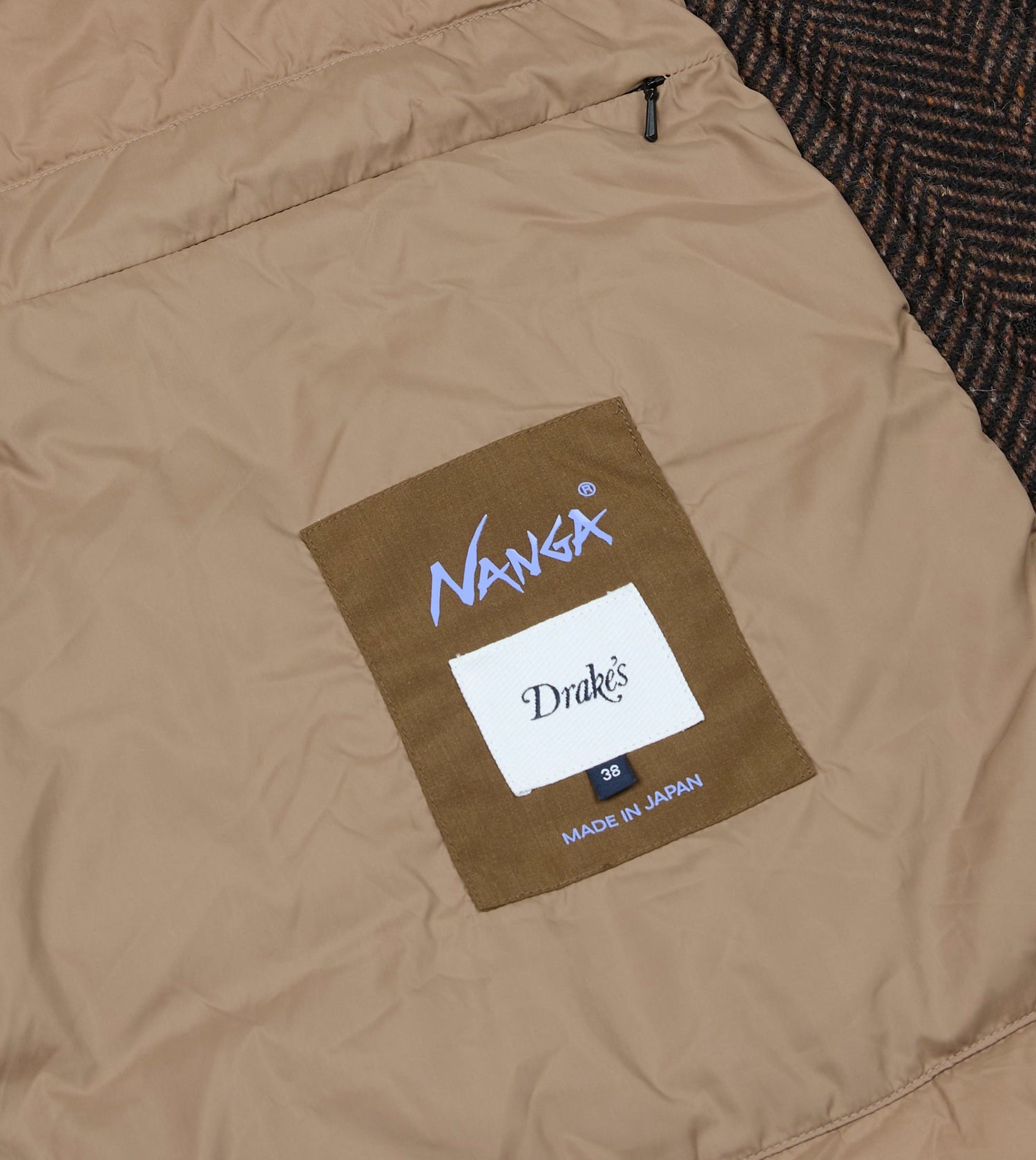 Drake's by Nanga Quilted Raglan Coat