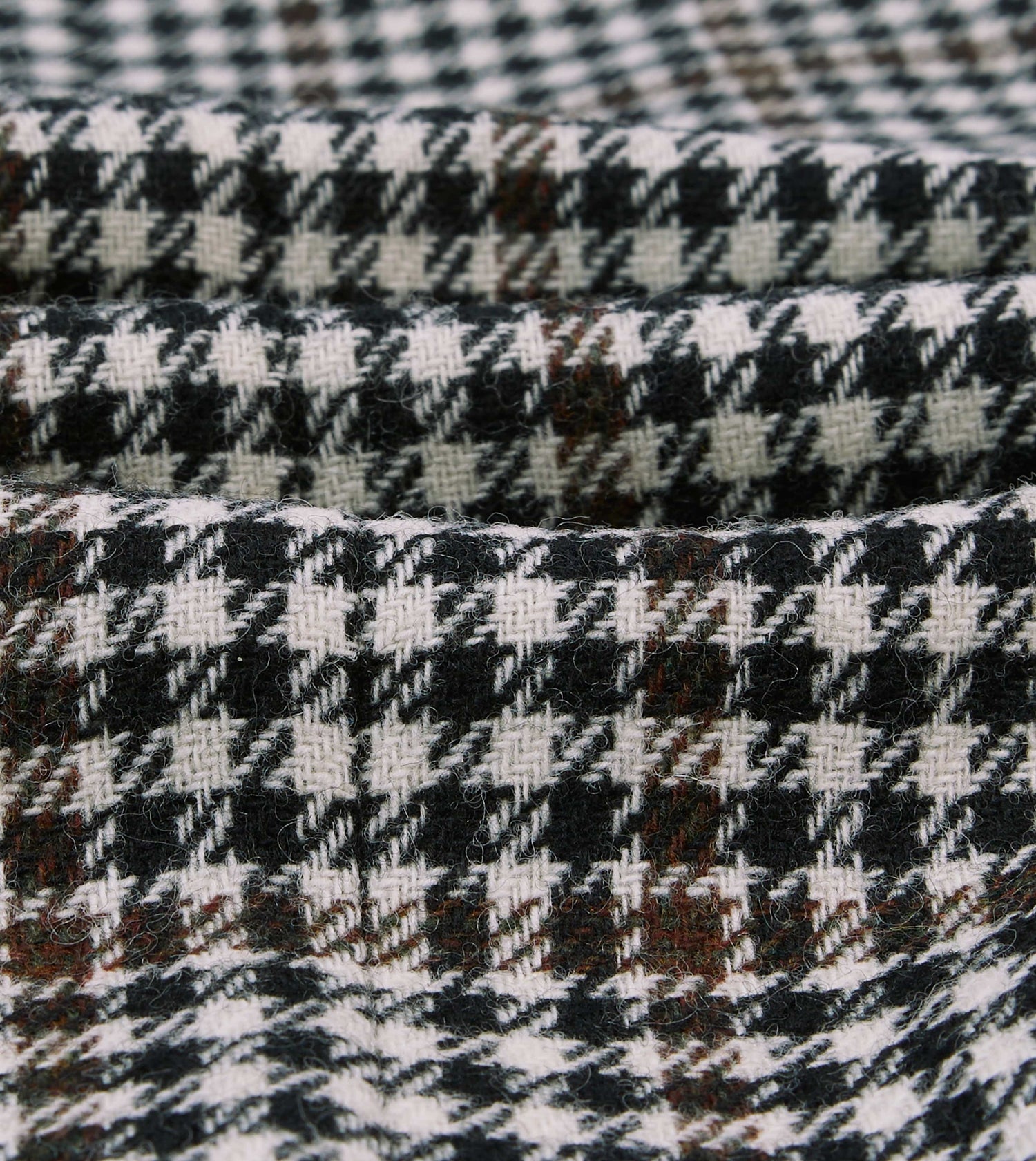 Black and White Houndstooth Check Shetland Tweed Blazer