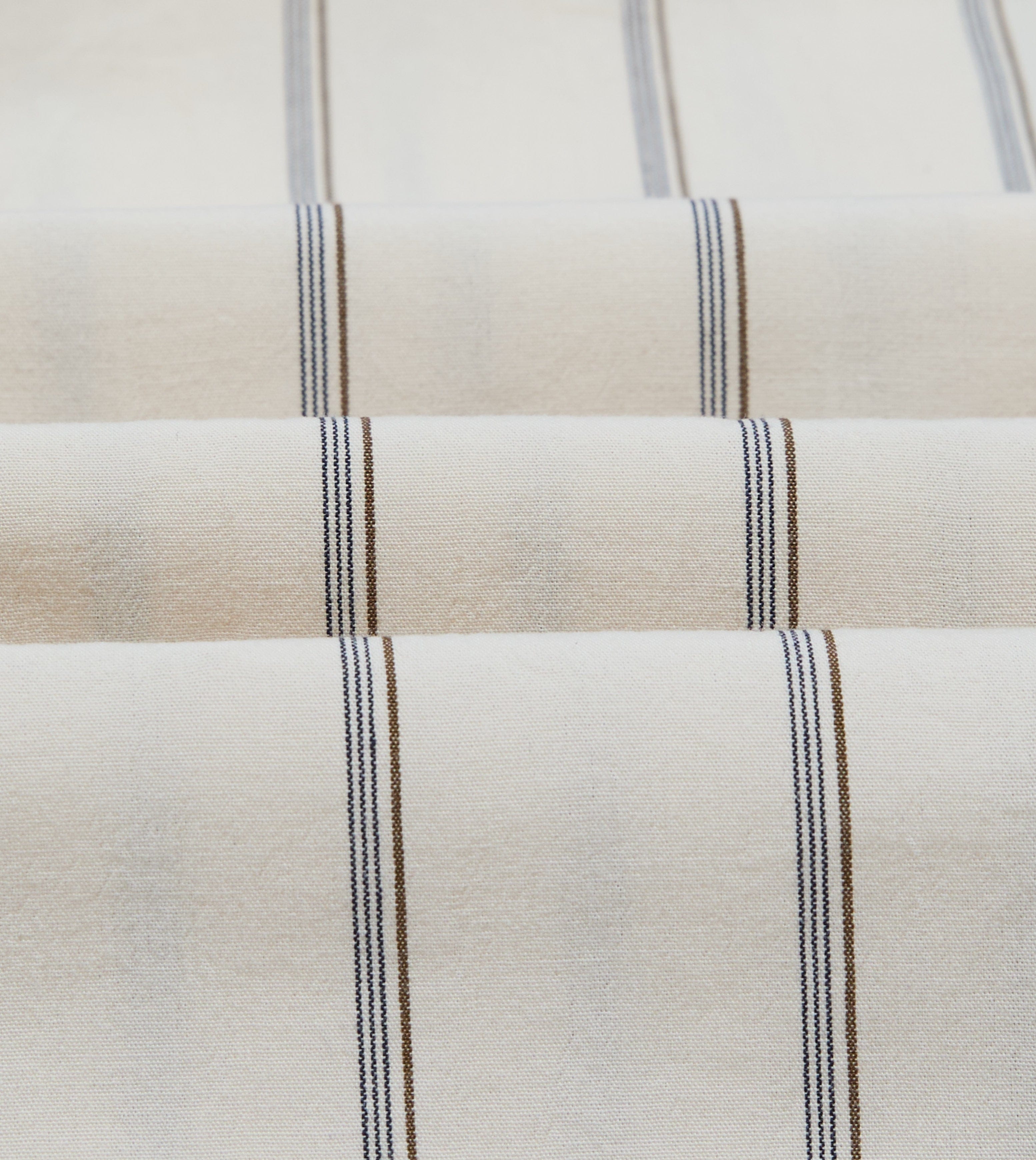 Drake's by A. Levine Ecru Stripe Cotton Long Point Collar Shirt