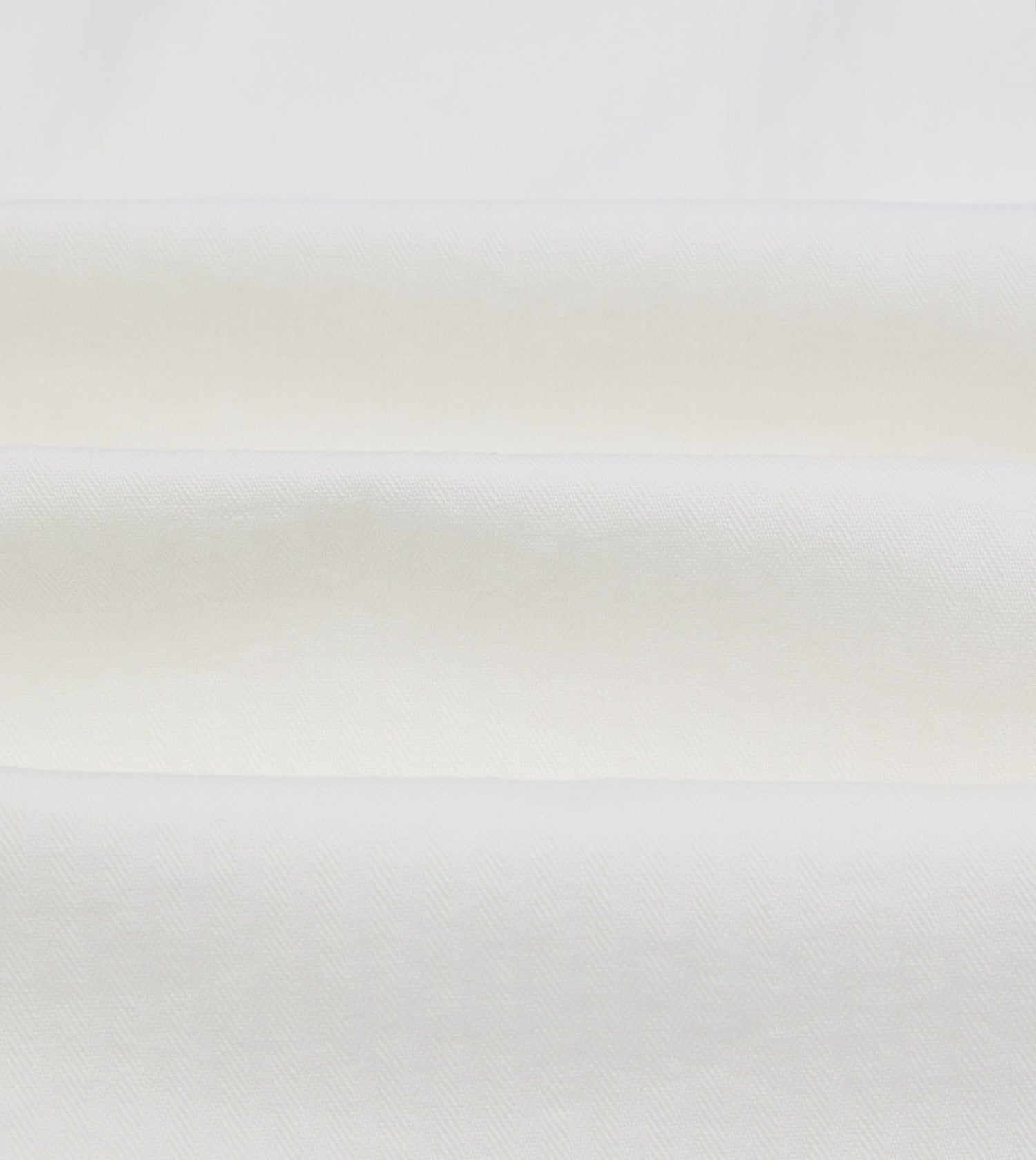 White Herringbone Cotton Mandarin Collar Popover Shirt