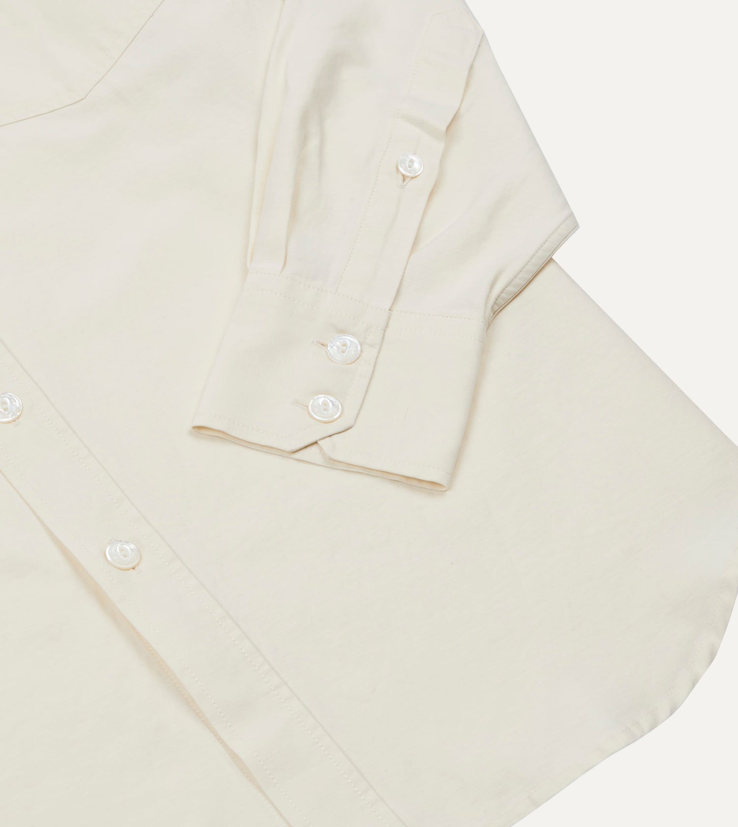 Ecru Cotton-Linen Two-Pocket Long Point Collar Work Shirt