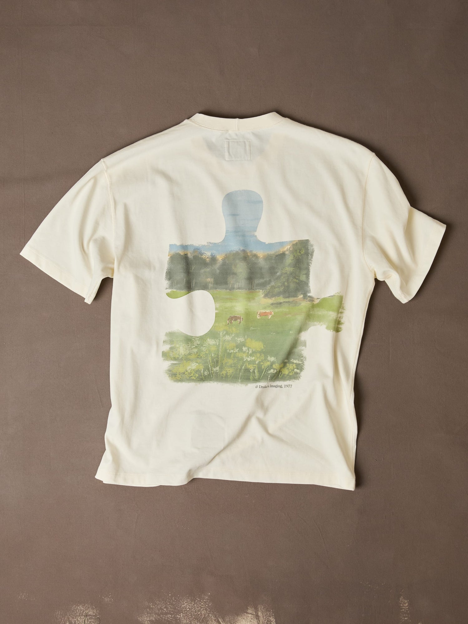Antique White 'Puzzle' Print Short-Sleeve Hiking T-Shirt