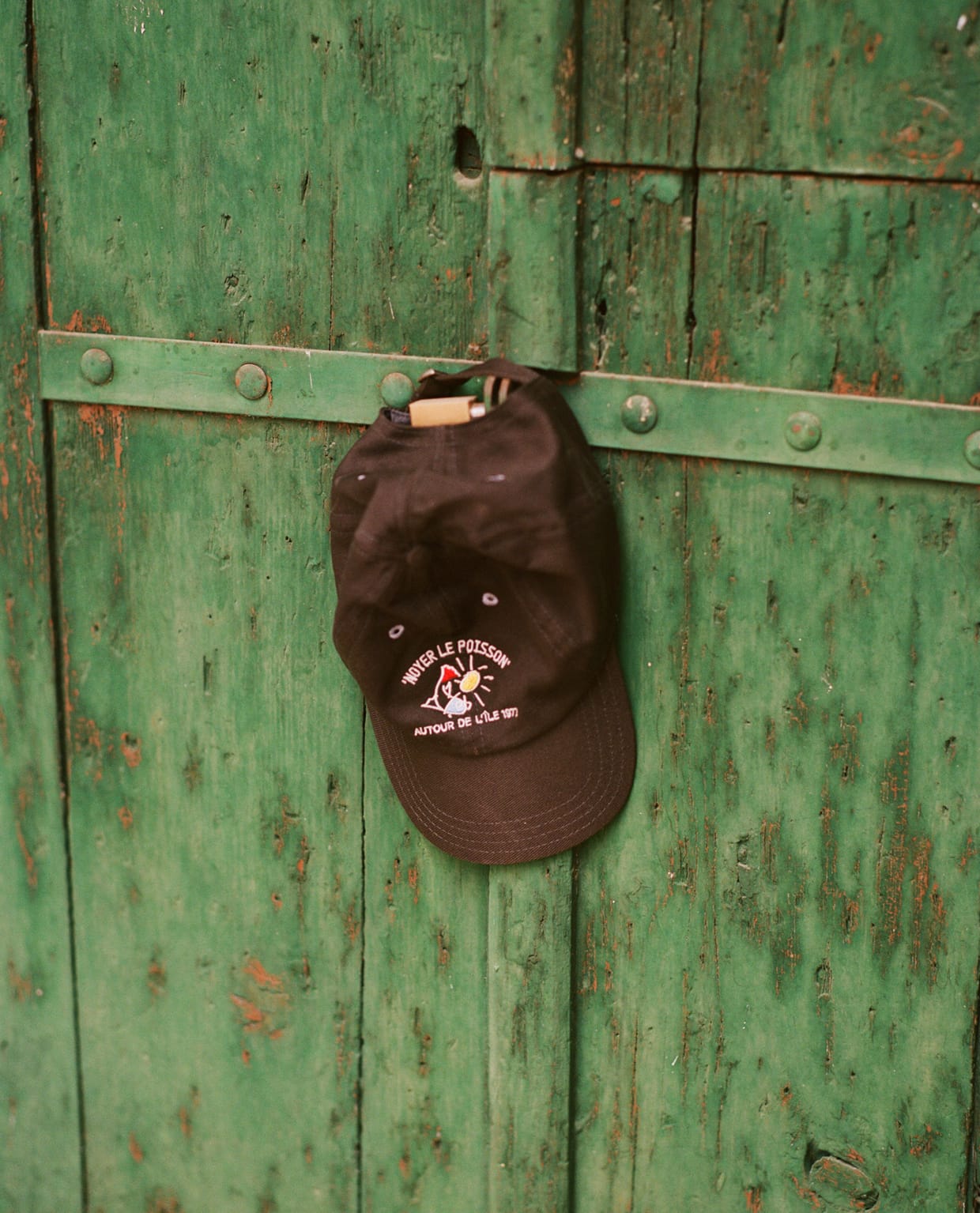 Black 'Noyer Le Poisson' Cotton Baseball Cap